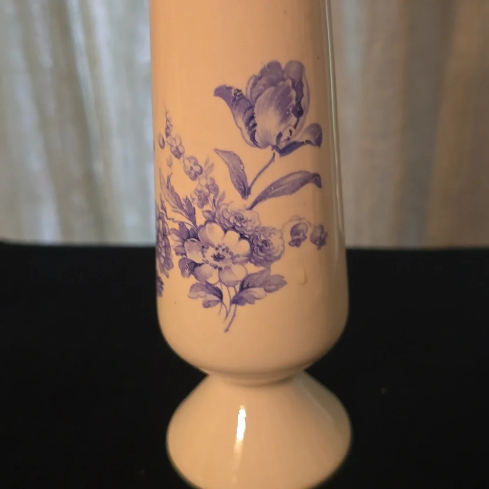 Thin vase blue rose on front Vintage Mid 1980s‎ 6 Inches Tall